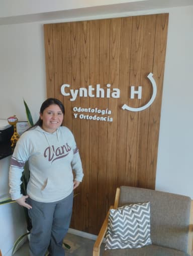 Edymar Falcon – Atención al paciente